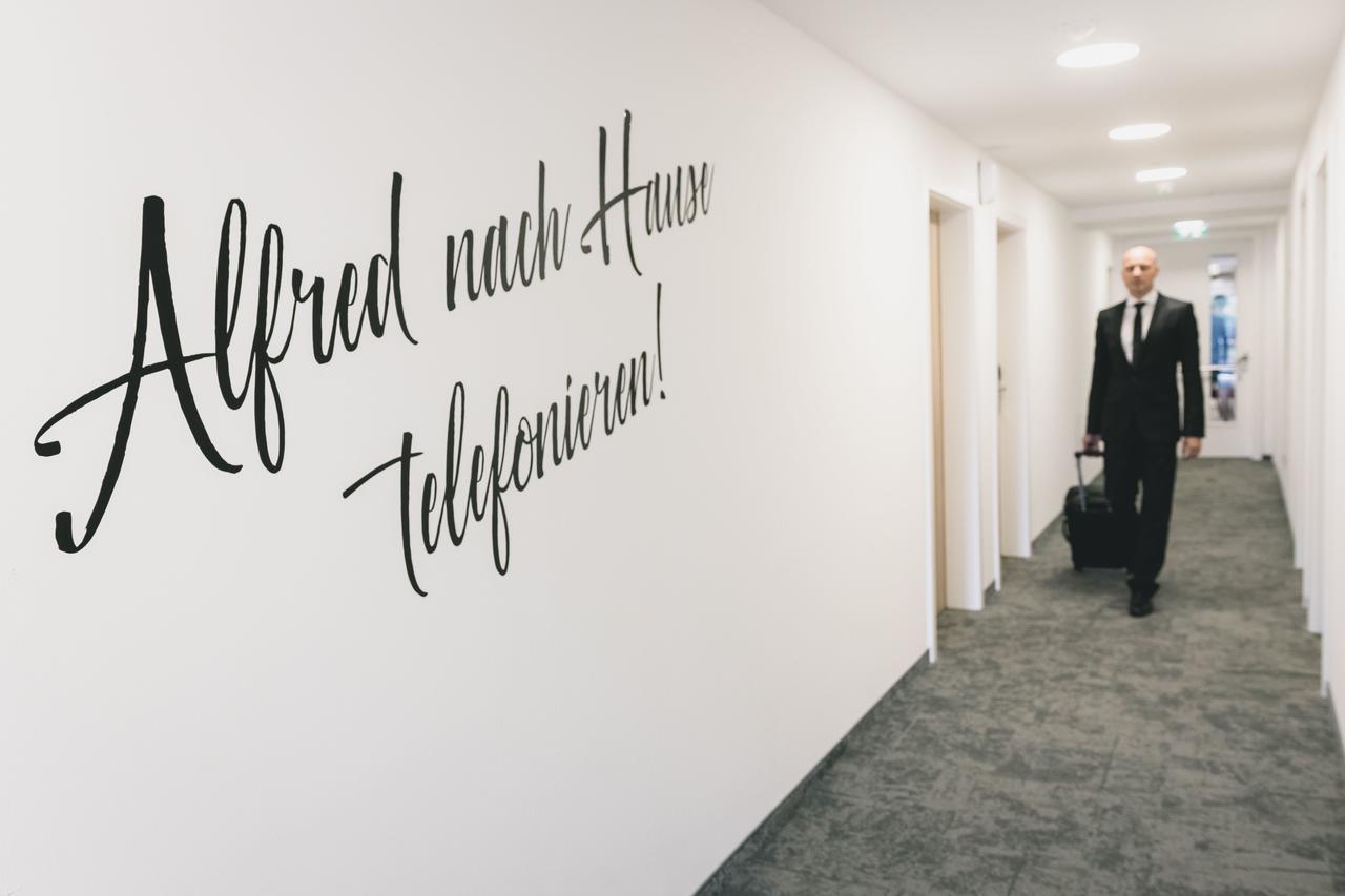 Das Alfred Sankt Poelten Esterno foto