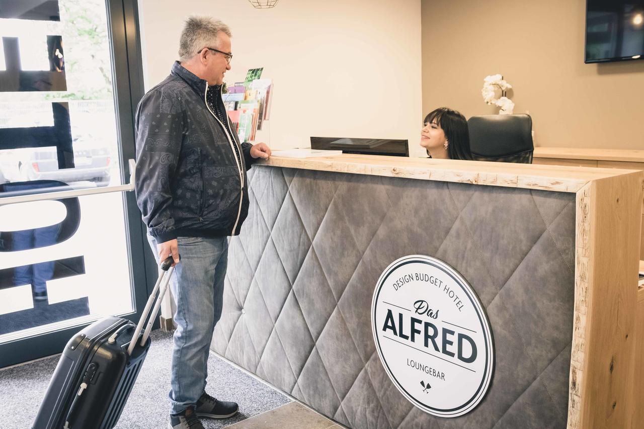 Das Alfred Sankt Poelten Esterno foto